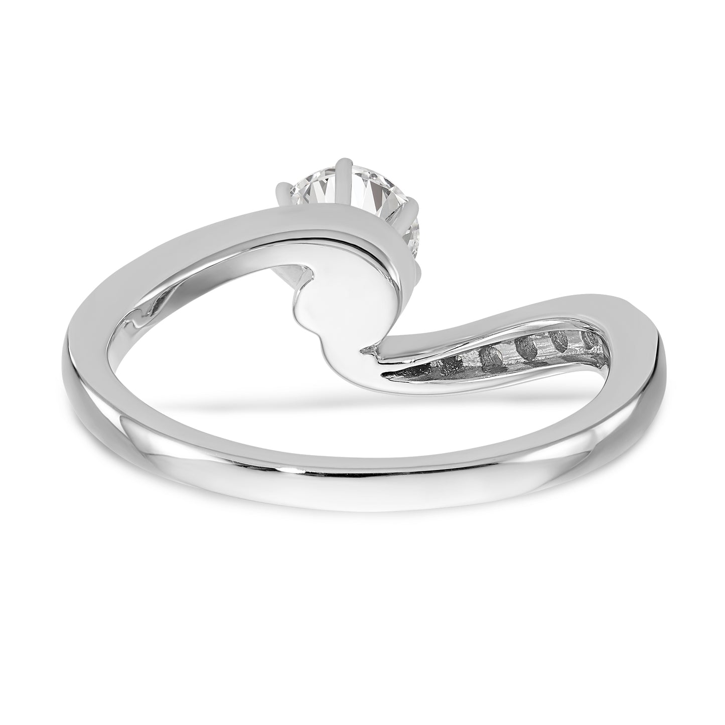 14kw Peg Set Simulated Diamond Engagement Ring