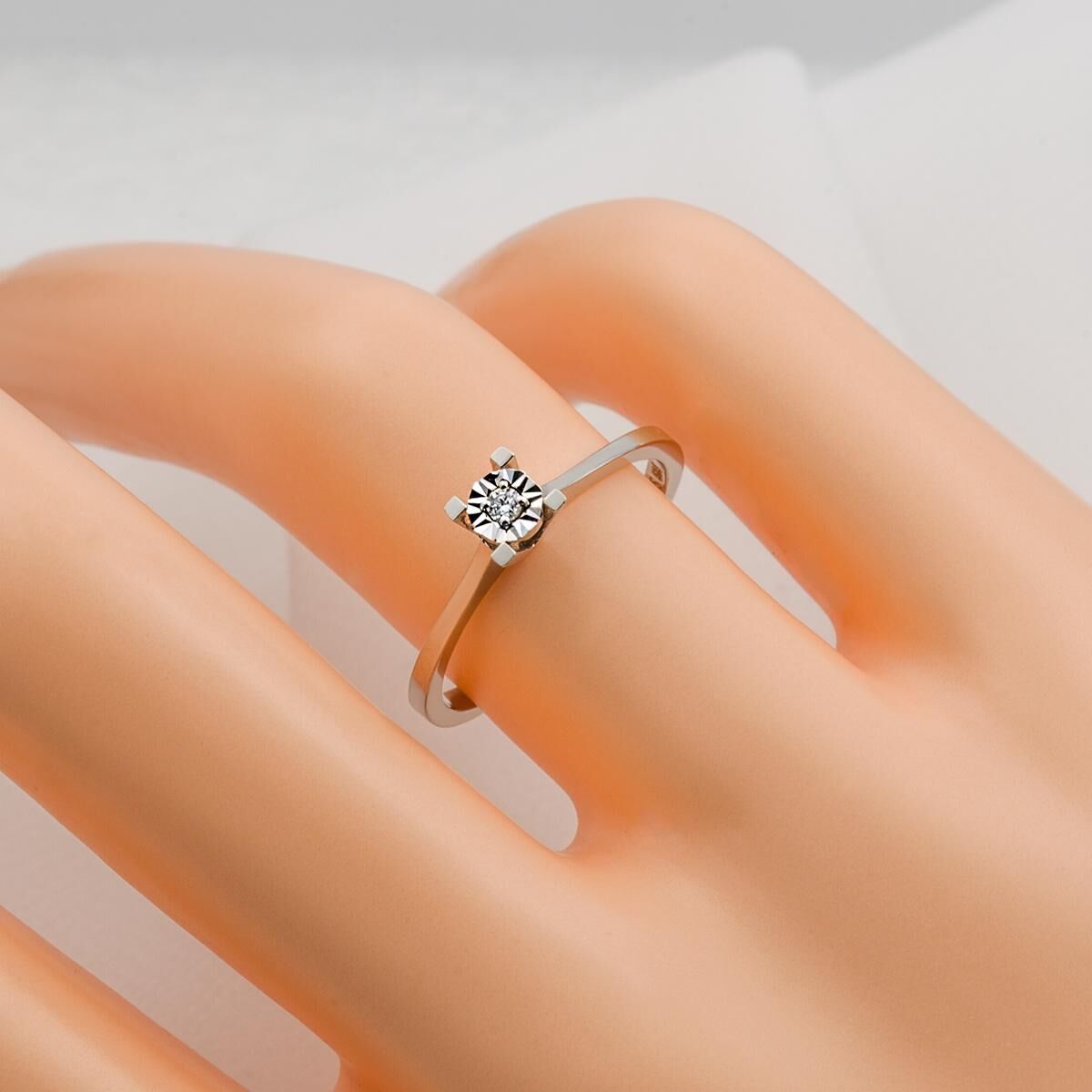 14K White Gold 0.03 Ct Solitaire Diamond Ring