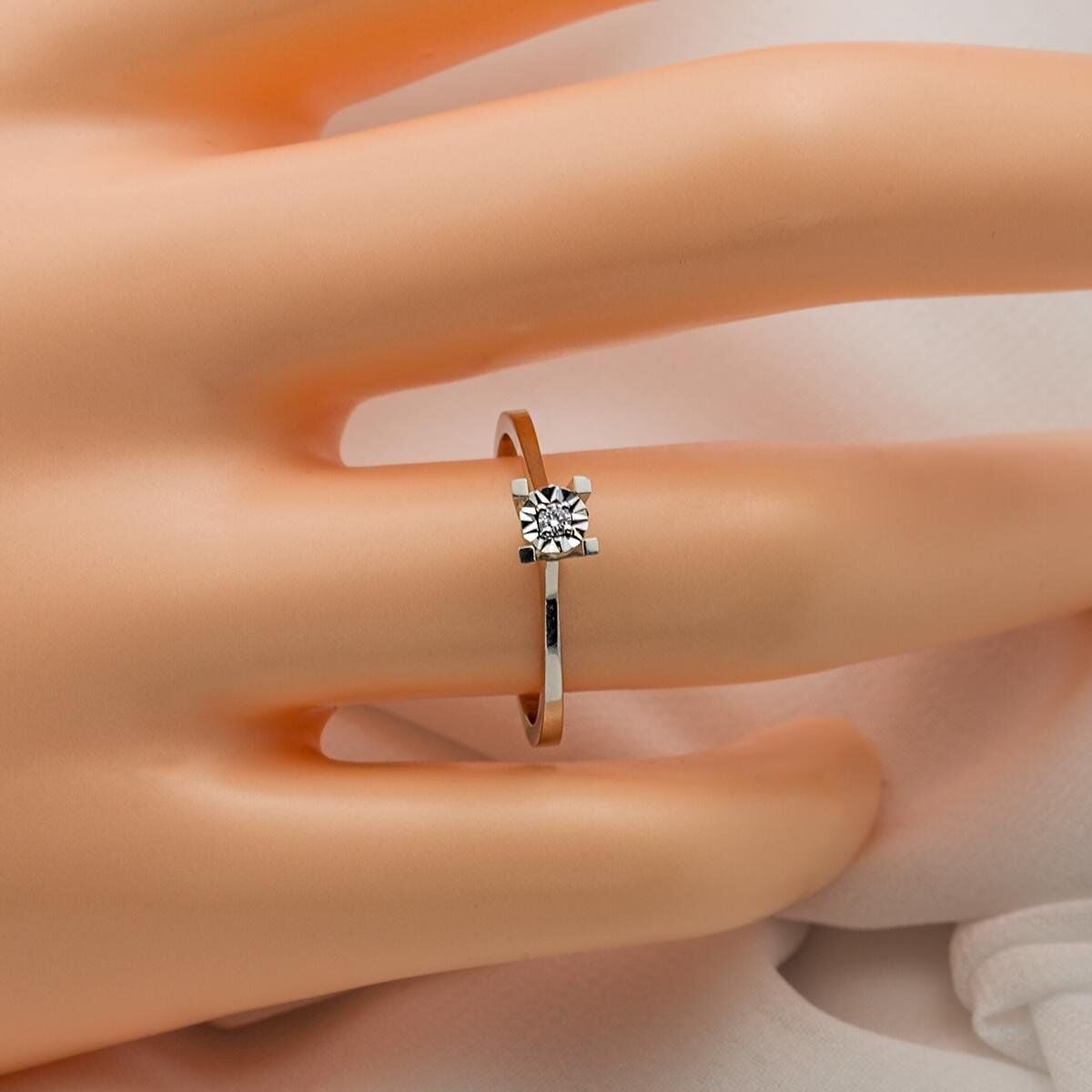 14K White Gold 0.03 Ct Solitaire Diamond Ring