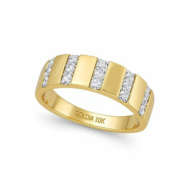0.25 CT. TW Diamond Trio Linear Row Band in 10K Gold