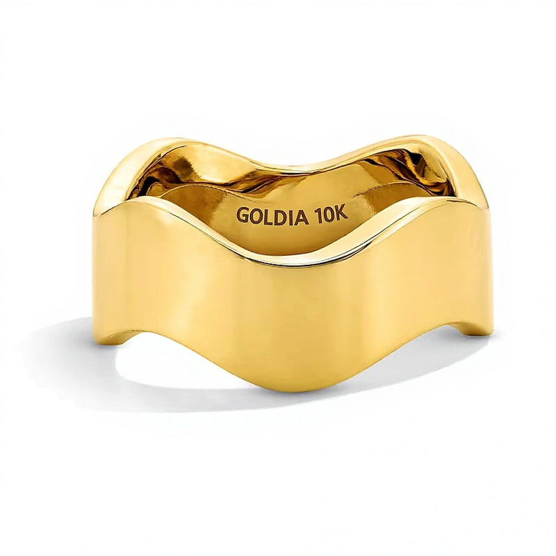 8.95mm Wave Cigar Band in Solid 10K Gold - Size 7