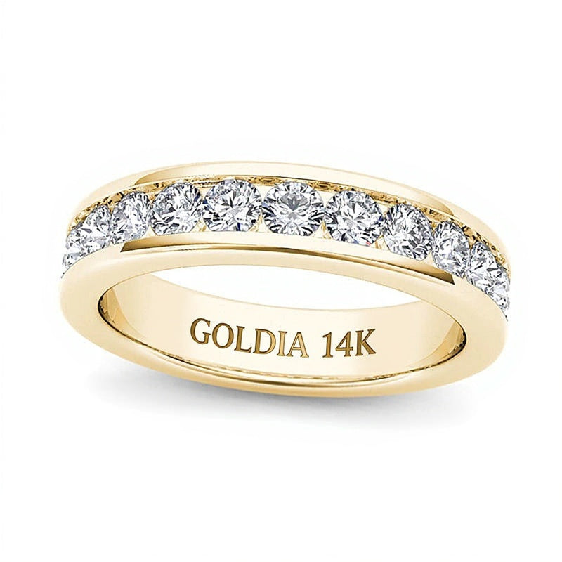 1.0 CT. TW Diamond Wedding Band in 14K Gold