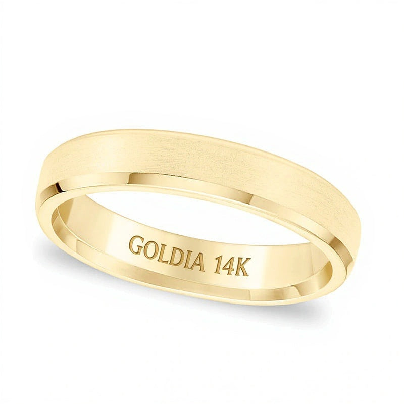 4.5mm Comfort-Fit Brushed Beveled Edge Wedding Band in 14K Gold