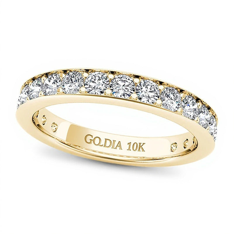 1.0 CT. TW Diamond Wedding Band in 10K Gold