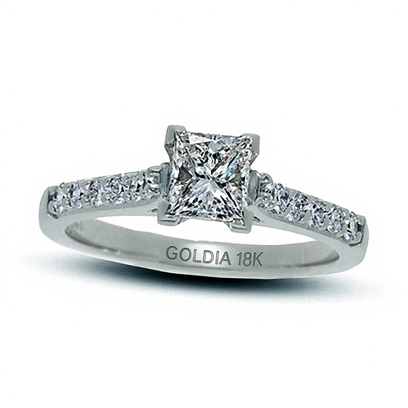 1.0 CT. TW Colourless Princess-Cut Diamond Solitaire Engagement Ring in 18K White Gold