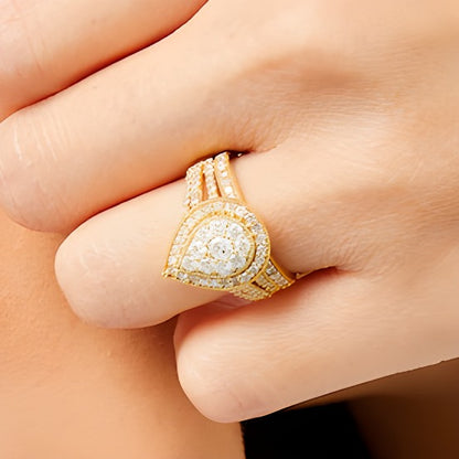 1.25 CT. TW Pear Multi-Diamond Teardrop Frame Split Shank Vintage-Style Bridal Set in 10K Gold