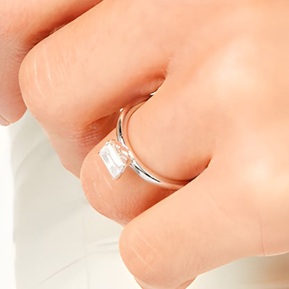 0.5 CT. Emerald-Cut Diamond Sideways Solitaire Ring in 14K White Gold (I/I2)