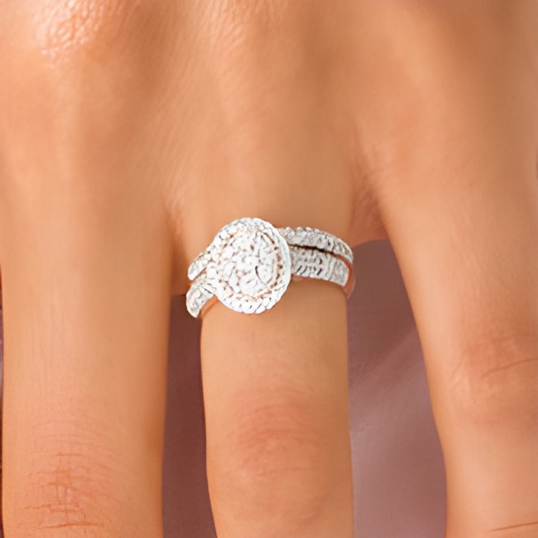 1.0 CT. TW Multi-Diamond Oval Frame Vintage-Style Bridal Set in 10K Rose Gold