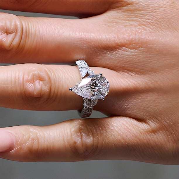 4.63 CT. TW Pear-Shaped Lab-Grown Diamond Leaf-Sides Engagement Ring in 14K White Gold (F/VS2)