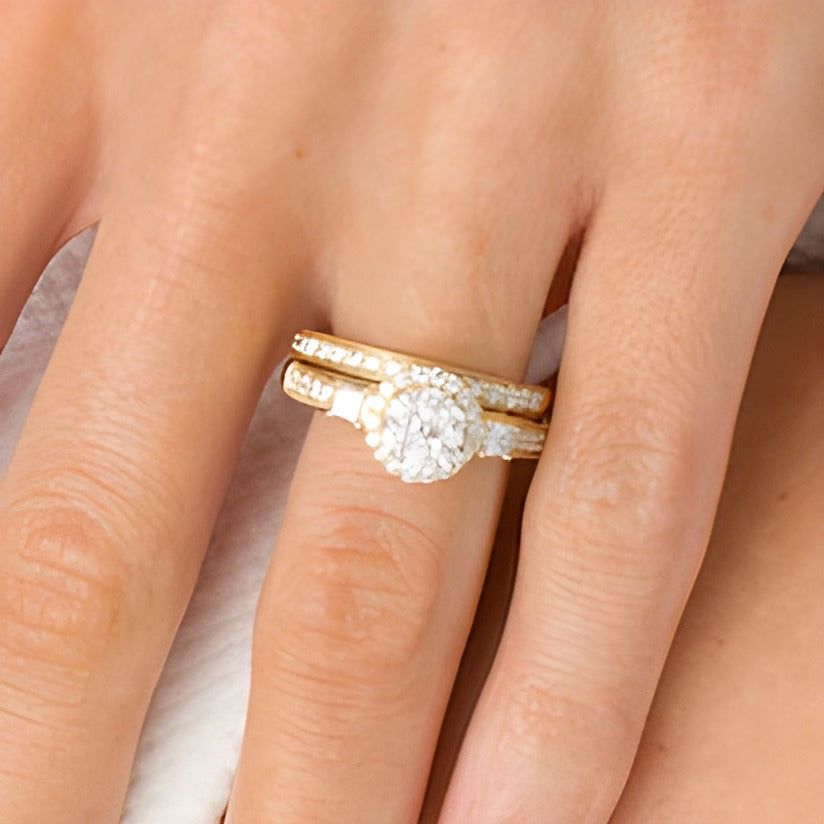 1.0 CT. TW Multi-Diamond Frame Vintage-Style Bridal Set in 10K Gold