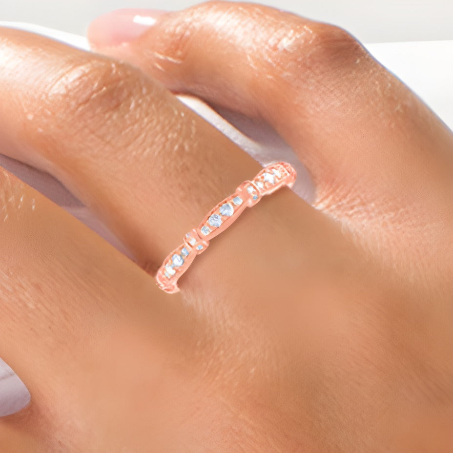 0.2 CT. TW Diamond Alternating Collar Vintage-Style Stackable Band in 14K Rose Gold