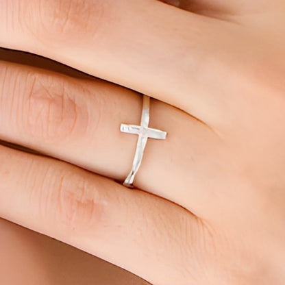 0.17 CT. TW Baguette and Round Diamond Sideways Cross Ring in 10K White Gold