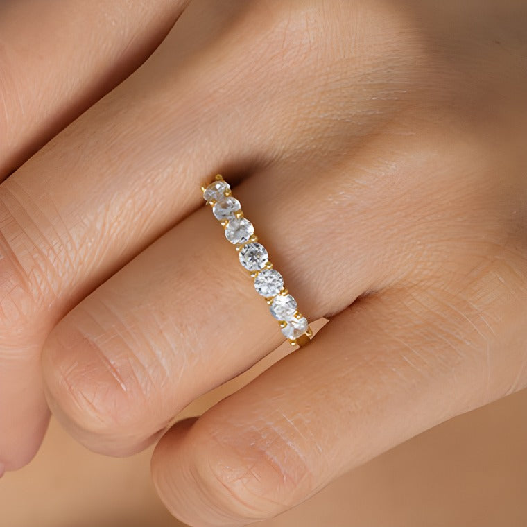 1.0 CT. TW Diamond Seven Stone Anniversary Band in 10K Gold