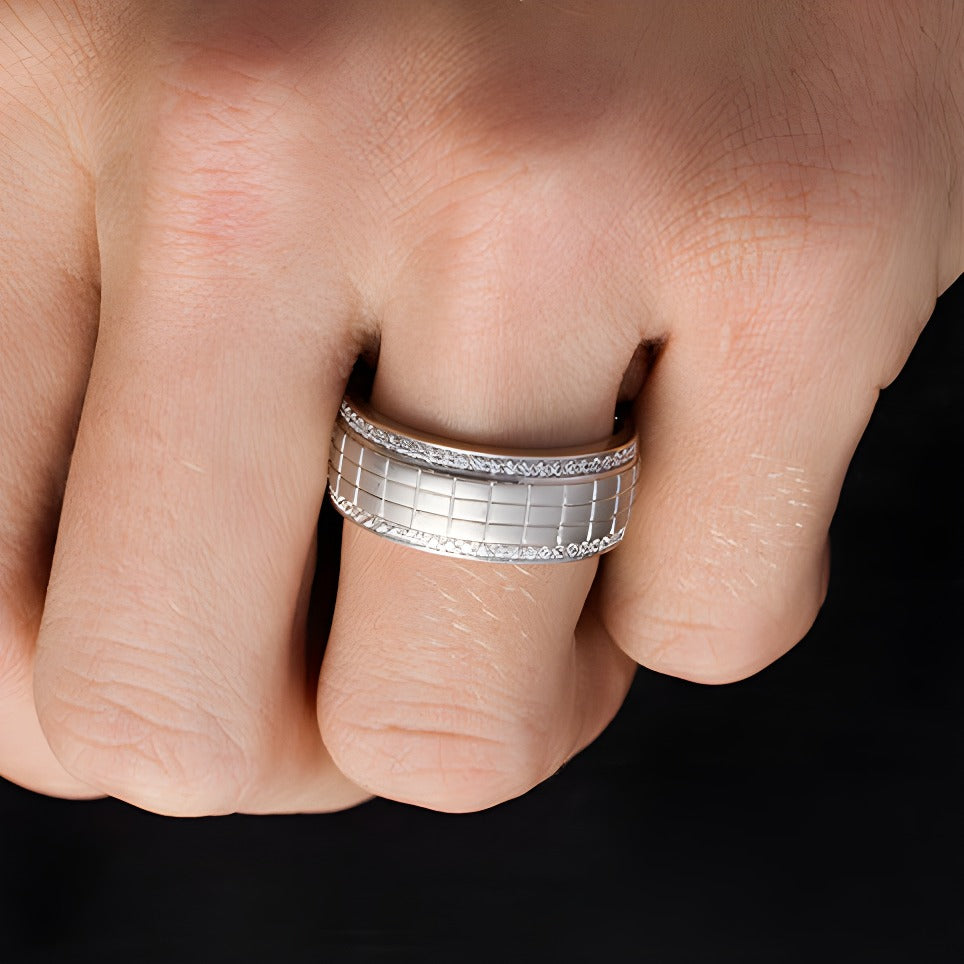 0.25 CT. TW Diamond Grid Pattern Wedding Band in 10K White Gold