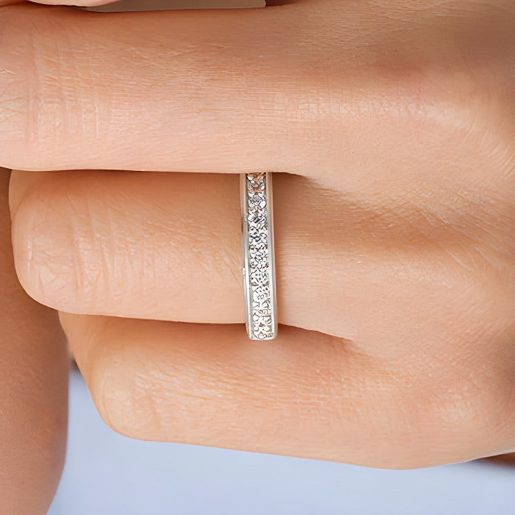 0.38 CT. TW Diamond Vintage-Style Wedding Band in 10K White Gold