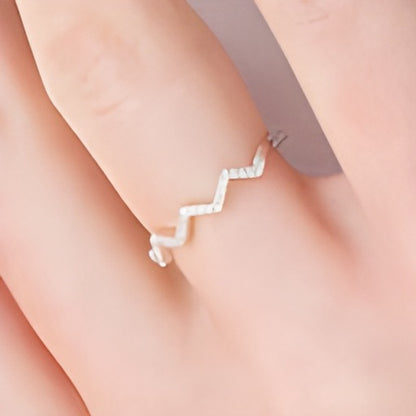 0.07 CT. TW Diamond Zig-Zag Ring in Sterling Silver