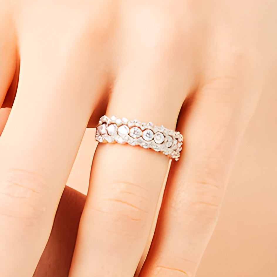 1.0 CT. TW Diamond Scallop Edge Band in 10K Rose Gold