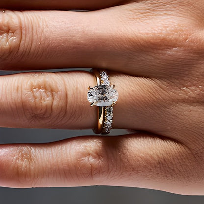 2.0 CT. TW Oval Lab-Grown Diamond Bridal Set in 14K Yellow Gold (F/VS2)