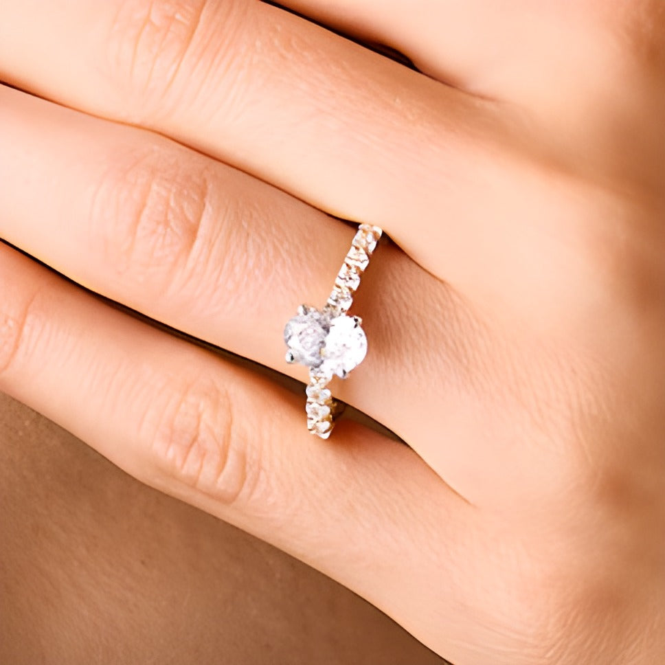 1.5 CT. TW Oval Lab-Grown Diamond Engagement Ring in 14K Gold (I/SI2)