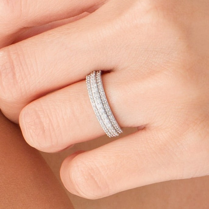 0.5 CT. TW Diamond Triple-Row Band in 10K White Gold