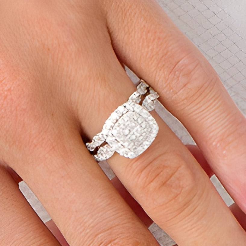1.0 CT. TW Quad Princess-Cut Diamond Double Cushion-Shaped Frame Twist Shank Bridal Set in 14K White Gold