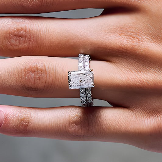 4.33 CT. TW Lab-Grown Diamond Radiant-Cut Bridal Set in 14K White Gold (F/VS2)