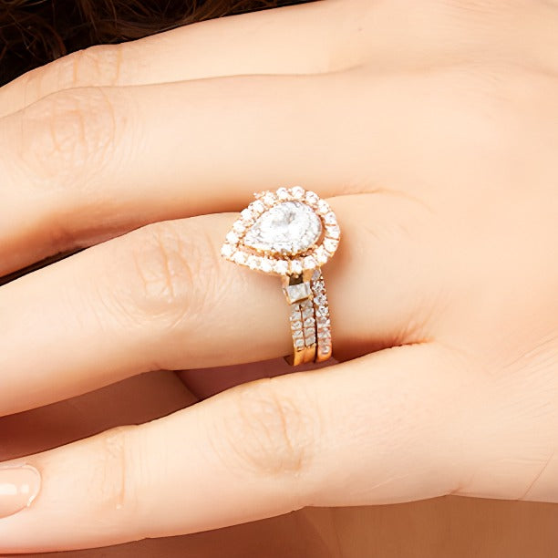 1.0 CT. TW Pear-Shaped Diamond Double Row Bridal Set in 10K Rose Gold