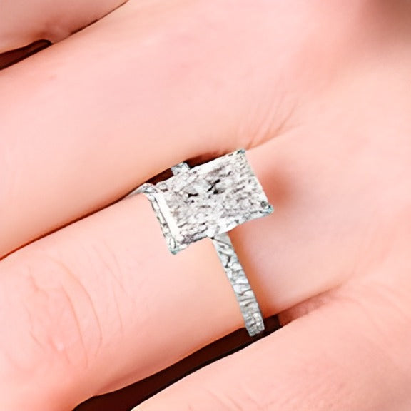4.25 CT. TW Radiant-Cut Lab-Grown Diamond Engagement Ring in Platinum (F/VS2)