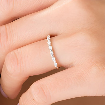 0.2 CT. TW Diamond Alternating Heart Stackable Band in 10K White Gold