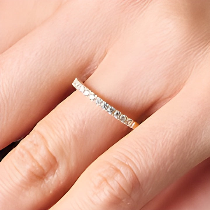 0.33 CT. TW Lab-Grown Diamond Anniversary Band in 14K Gold (F/VS2)