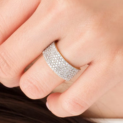 1.0 CT. TW Diamond Multi-Row Band in 10K Gold