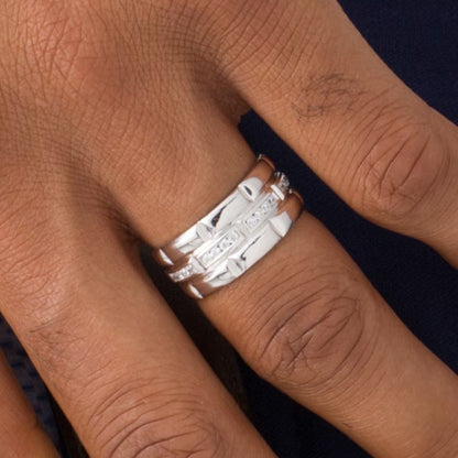 0.25 CT. TW Diamond Trio Station Brick Pattern Wedding Band in 10K White Gold