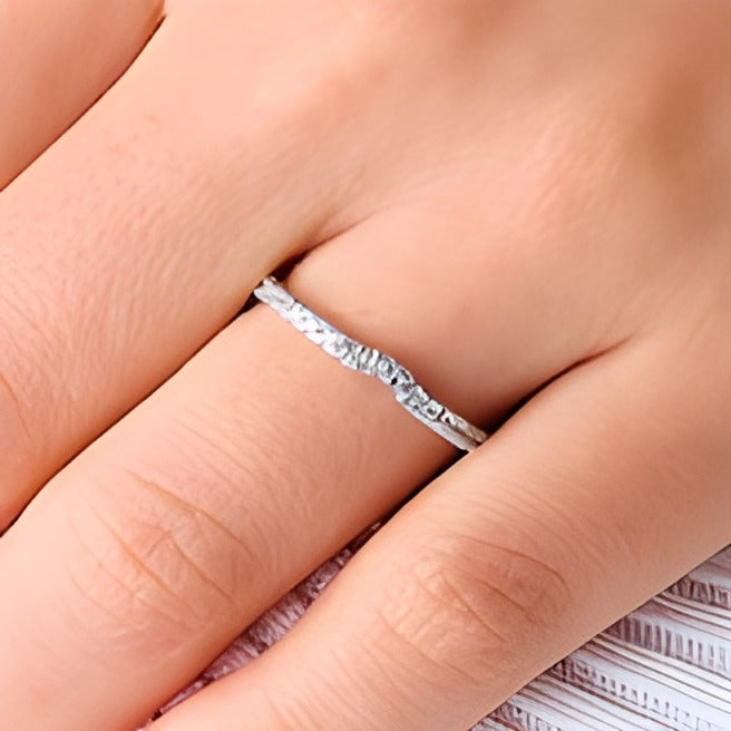 0.25 CT. TW Lab-Grown Diamond Contour Band in 14K White Gold (F/SI2)
