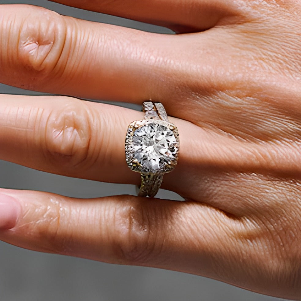 4.75 CT. TW Lab-Grown Diamond Frame Bridal Set in 14K Gold (F/VS2)