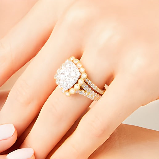 2.75 CT. TW Cushion Multi-Diamond Bubble Frame Vintage-Style Bridal Set in 10K Gold