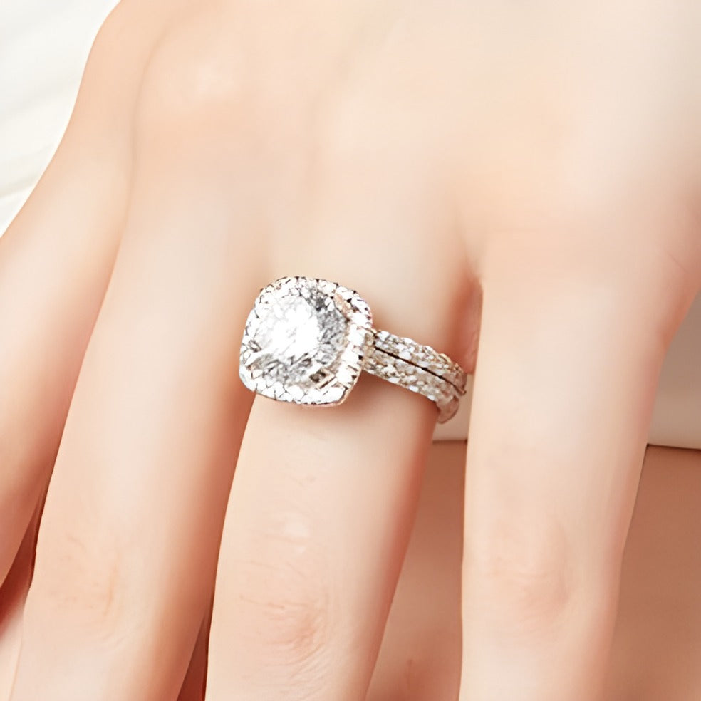 5.5 CT. TW Lab-Grown Diamond Framed Bridal Set in 14K White Gold (I/SI2)