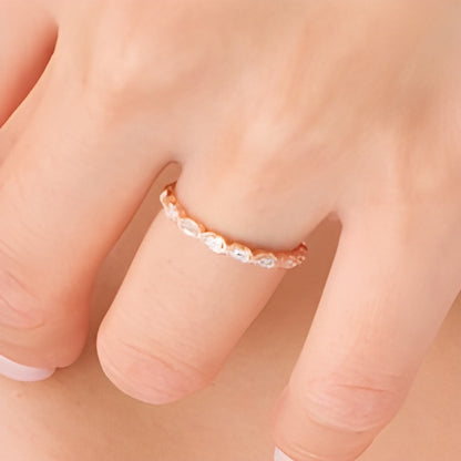 0.13 CT. TW Baguette Diamond Art Deco Vintage-Style Stackable Band in 10K Rose Gold