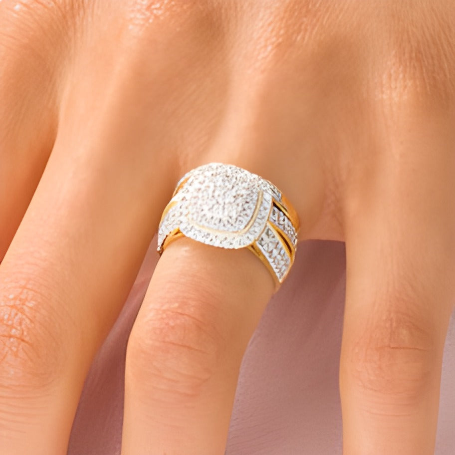1.33 CT. TW Multi-Diamond Cushion Frame Vintage-Style Bridal Set in 10K Gold