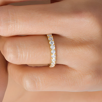 0.88 CT. TW Diamond Wedding Band in 10K Gold