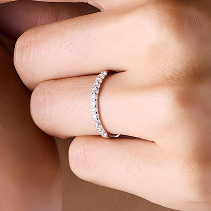 0.25 CT. TW Diamond Band in 14K White Gold (I/SI2)