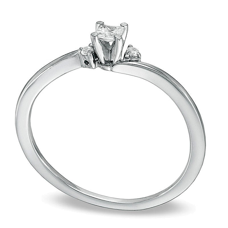 0.17 CT. TW Princess-Cut Diamond Three Stone Promise Ring in 10K White Gold