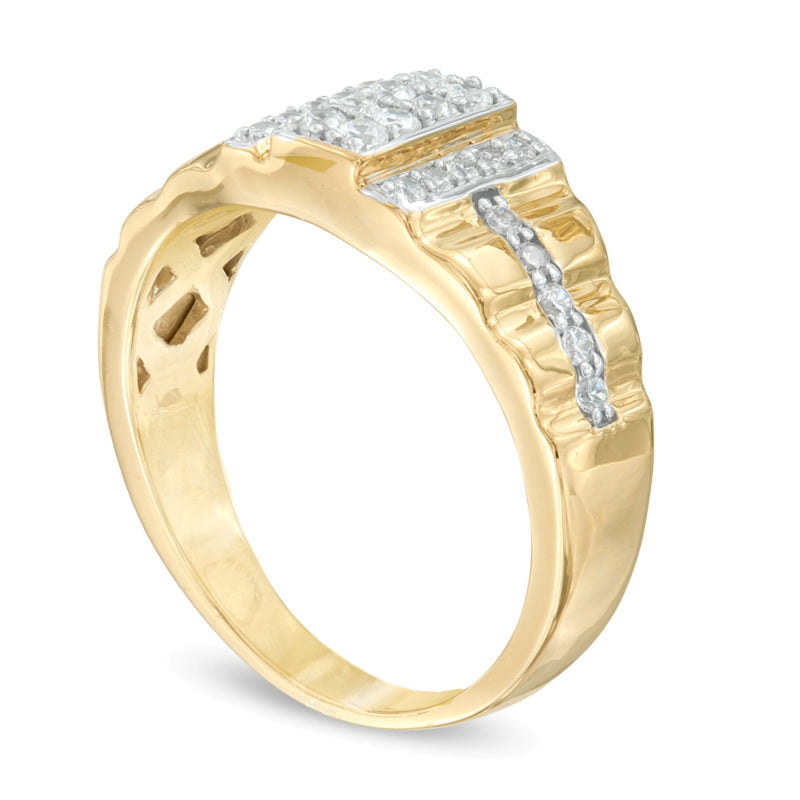 0.5 CT. TW Diamond Ring in 10K Gold