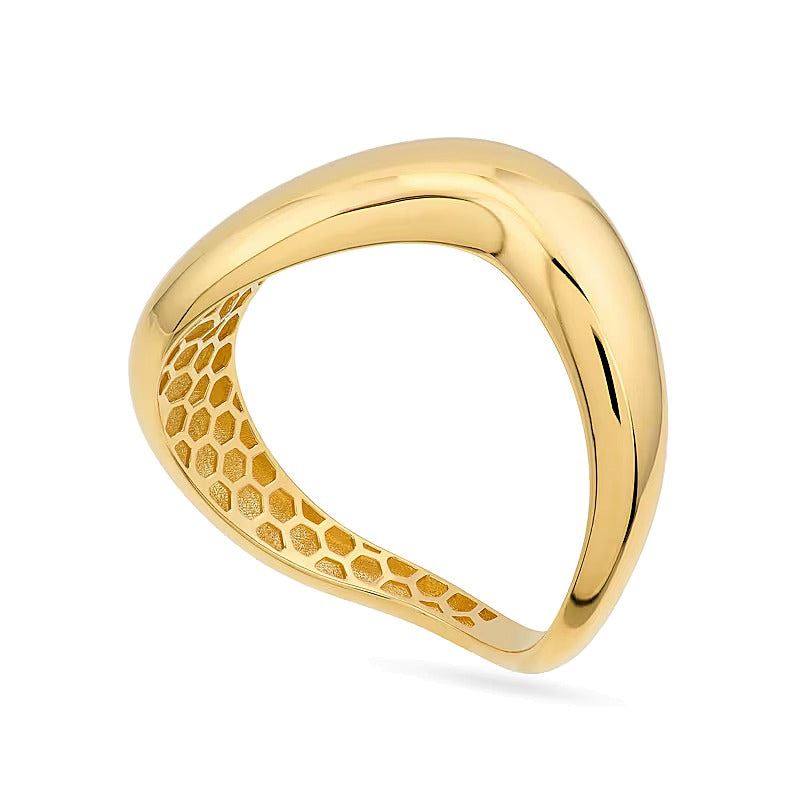Wave Ring in Solid 14K Gold