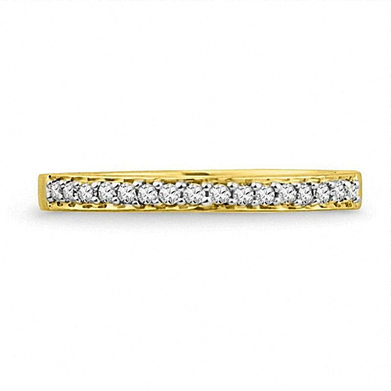 0.1 CT. TW Diamond Wedding Band in 10K Gold