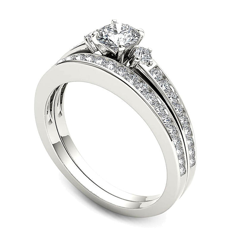 1.0 CT. TW Diamond Bridal Set in 14K White Gold