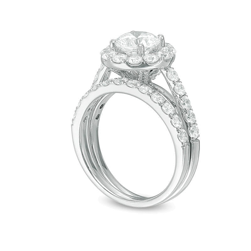 2.5 CT. TW Diamond Frame Bridal Set in 14K White Gold (I/I1)