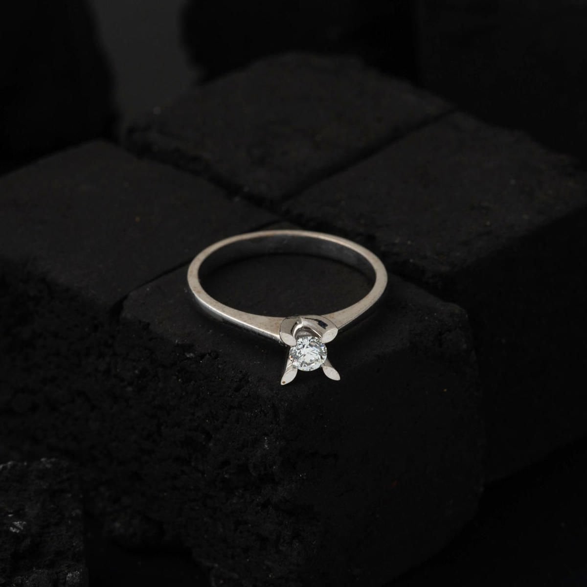 14K White Gold 0.21 Ct Almond Prong Solitaire Diamond Ring