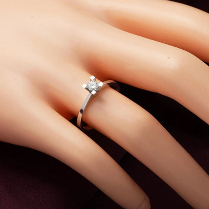 14K White Gold 0.23 Ct Solitaire Diamond Ring