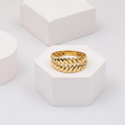 14K Yellow Gold Wheat Ring (2.46 g)