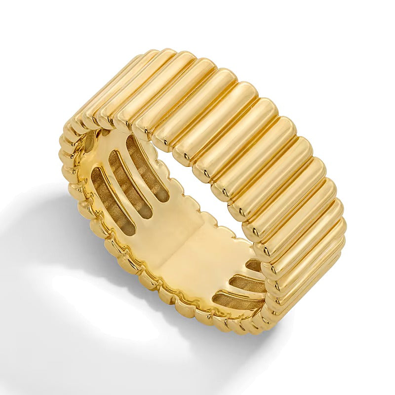 Ribbed Fashion Band in Solid 14K Gold